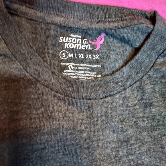 Susan G. Komen 4 shirts NWT Breast Cancer Awarness Shirts - Picture 8 of 14